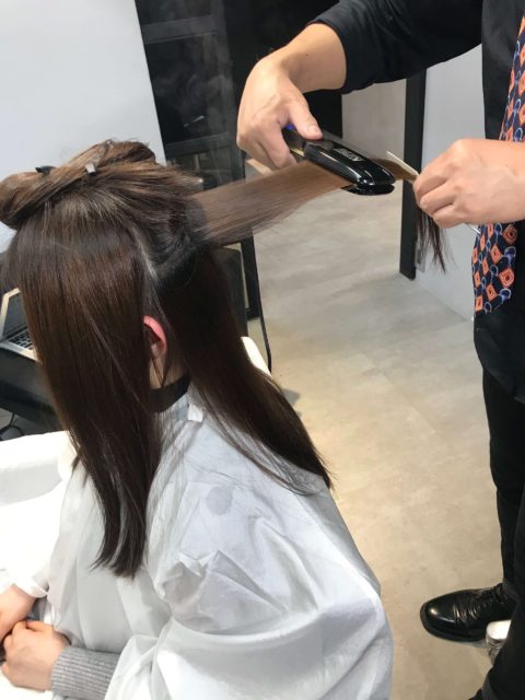 痛まない縮毛矯正（髪質改善ストレート）の施術時間はどれぐらい？