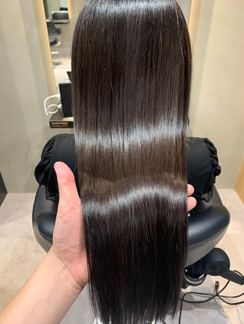 髪質改善オーガニックスムージングはどれぐらい持続