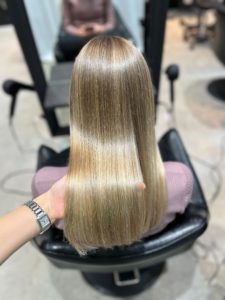 東京表参道で酸熱トリートメントするならBONDZSALON